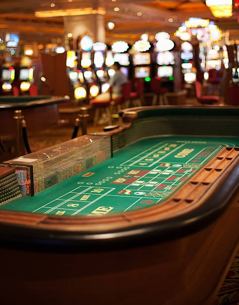 dv999 Live Baccarat & Roulette